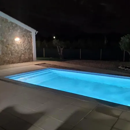 Holiday home Casa Das Arroteias Nadadouro