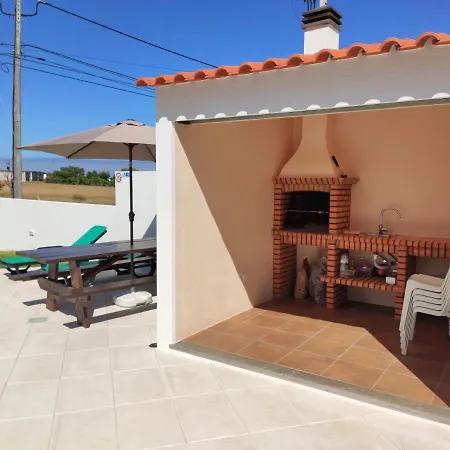 Casa Das Arroteias Holiday home